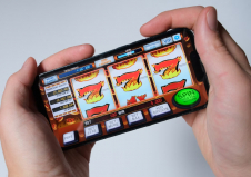 Do Telegram Casinos Use Real RNGs or Provably Fair Tech_.jpg